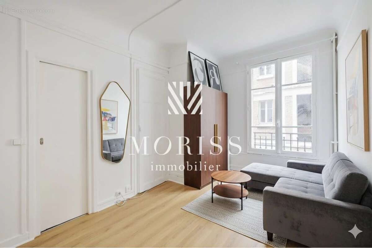 Appartement à PARIS-17E