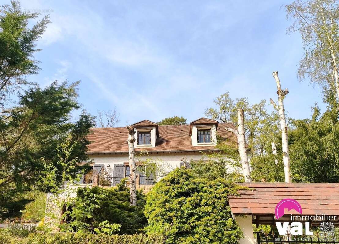 Maison à MILLY-LA-FORET