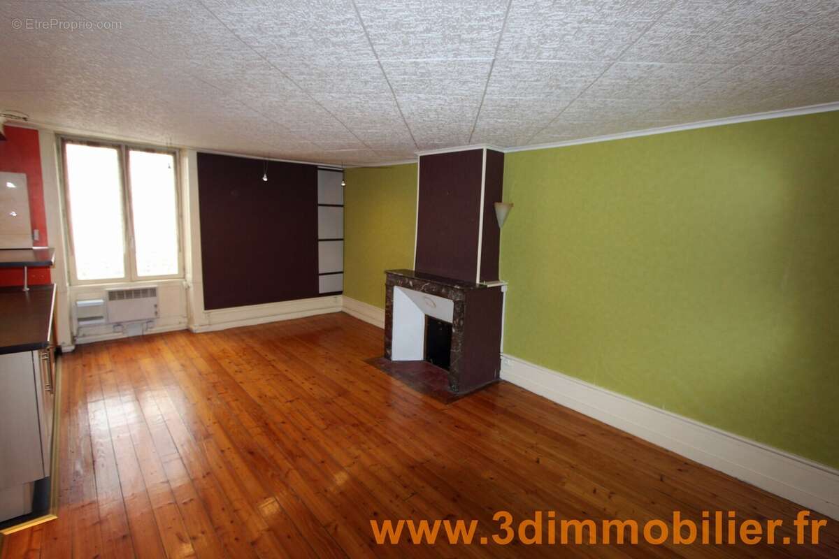 Appartement à LONS-LE-SAUNIER