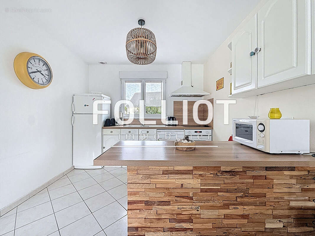 Maison à SAINT-JEAN-DE-LA-RIVIERE