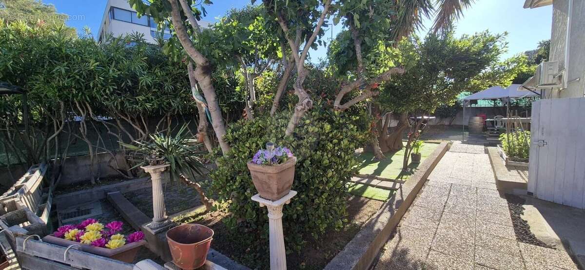 Appartement à SAINT-RAPHAEL