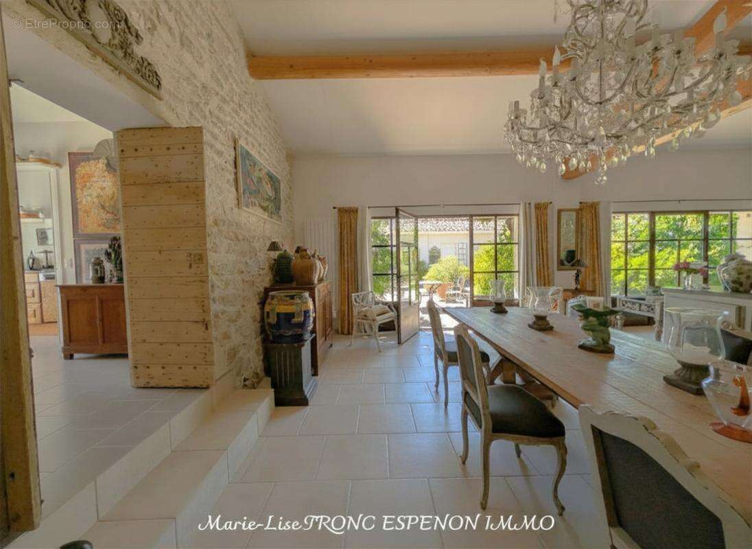 Maison à VELLERON