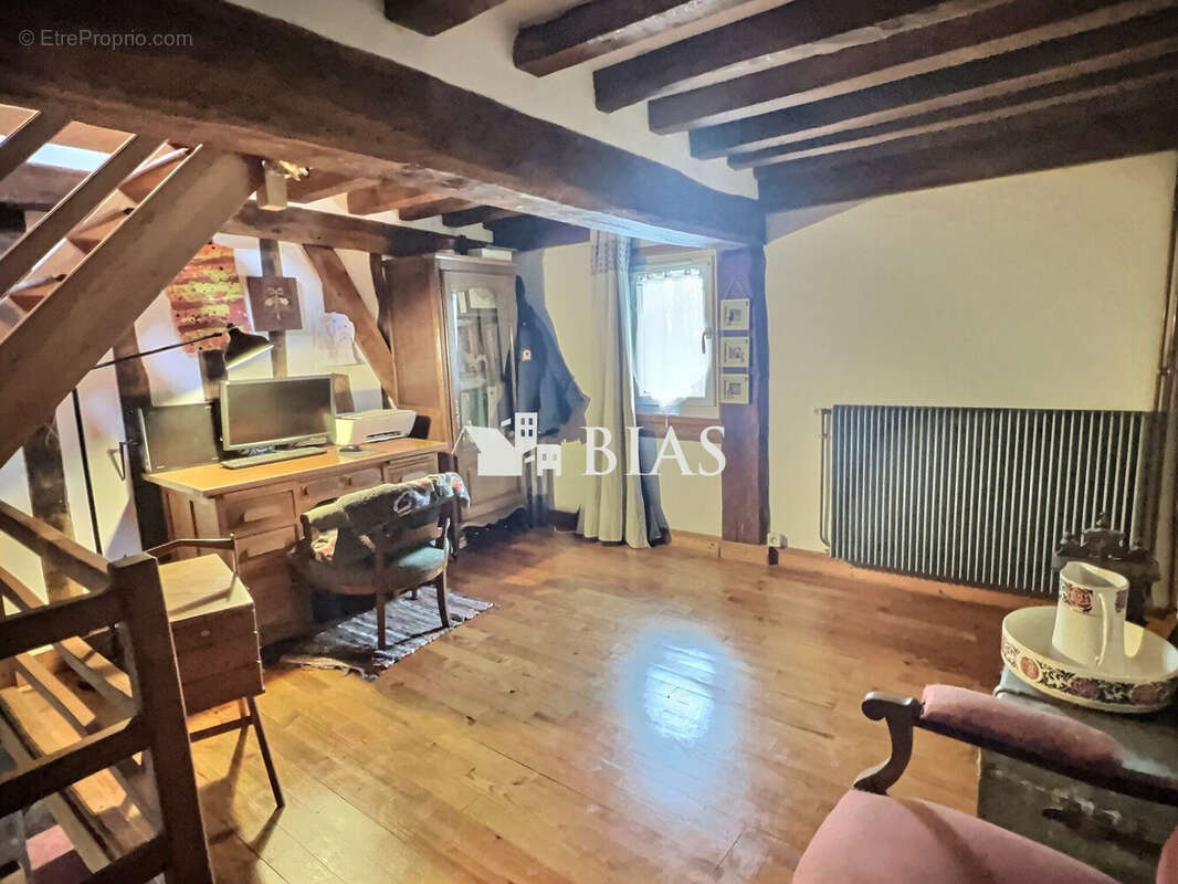 Maison à BERNAY