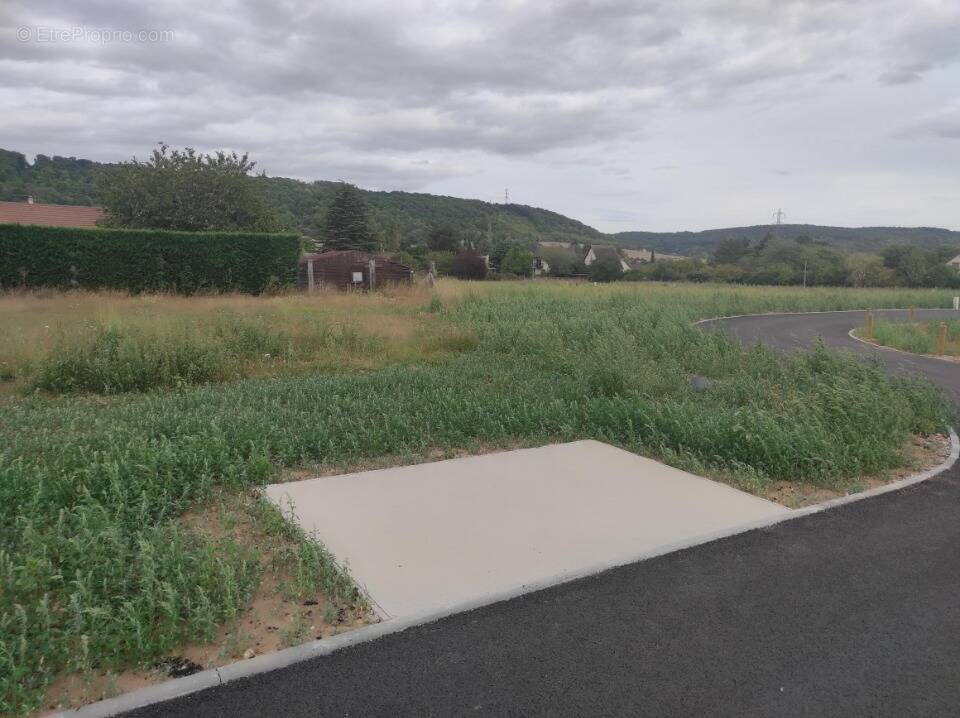 Terrain à PORT-MORT