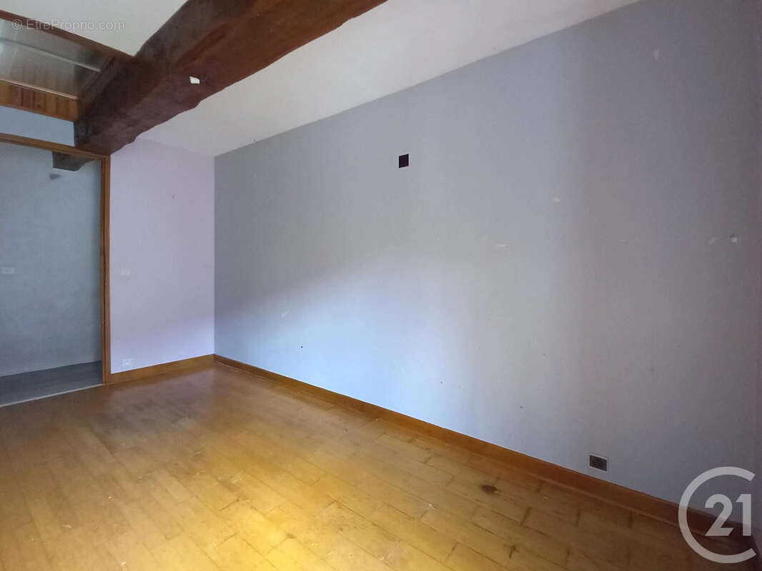 Maison à MAINCY