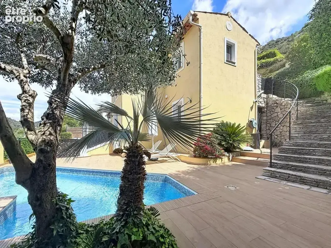Maison 5 pièces avec piscine et garage à Tourrette-Levens - photo 19