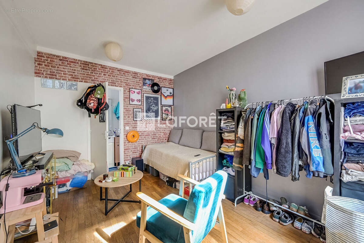 Appartement à PARIS-15E