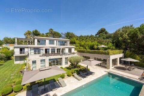 Maison à CANNES