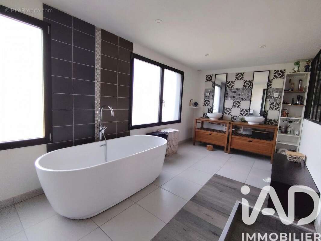 Photo 2 - Maison à BREILLY