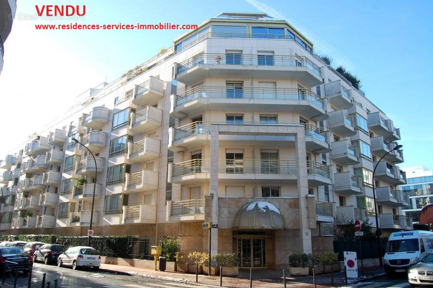 Appartement à LEVALLOIS-PERRET