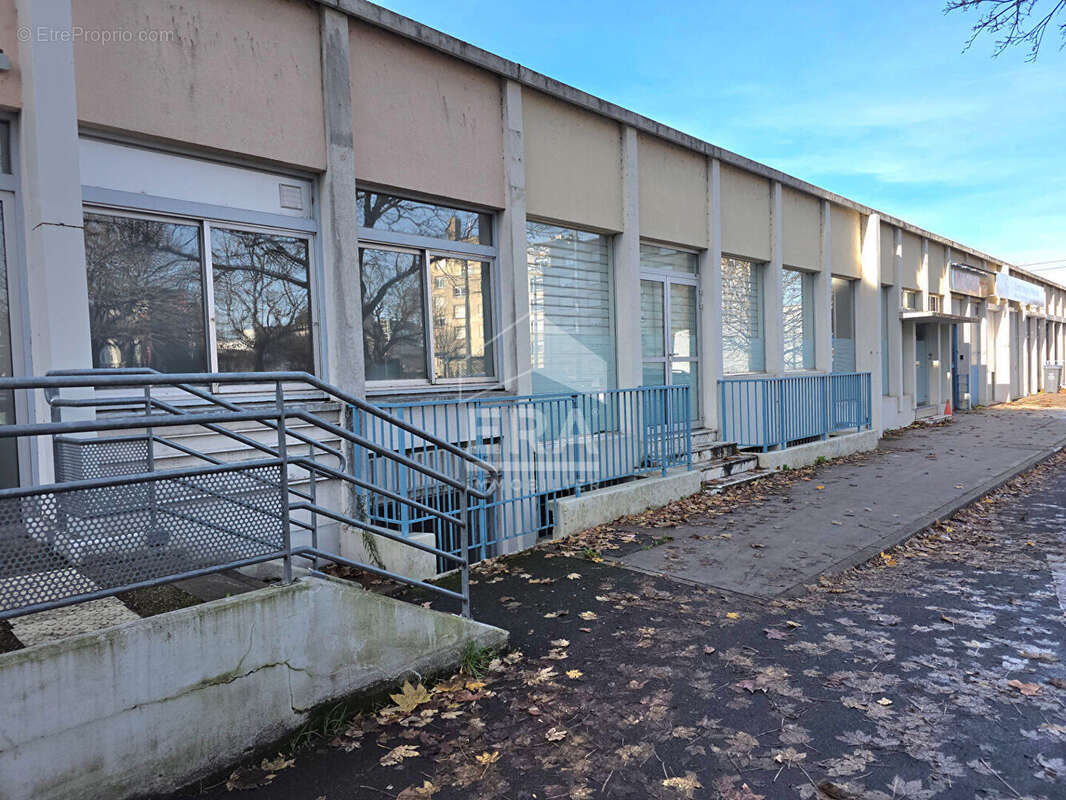 Autre à TOURS