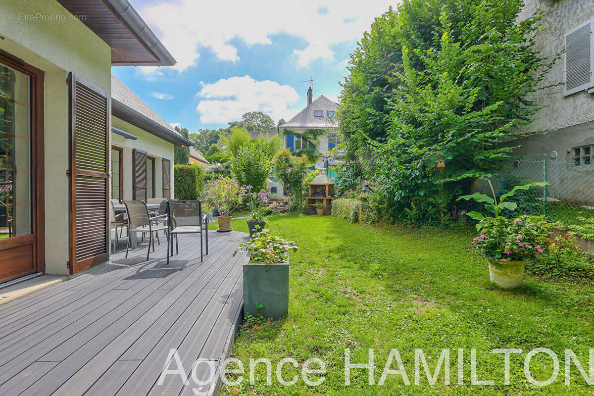 Maison familiale d'exception à l'Etang-La-Ville/ Marly-Le-Roi - photo 5