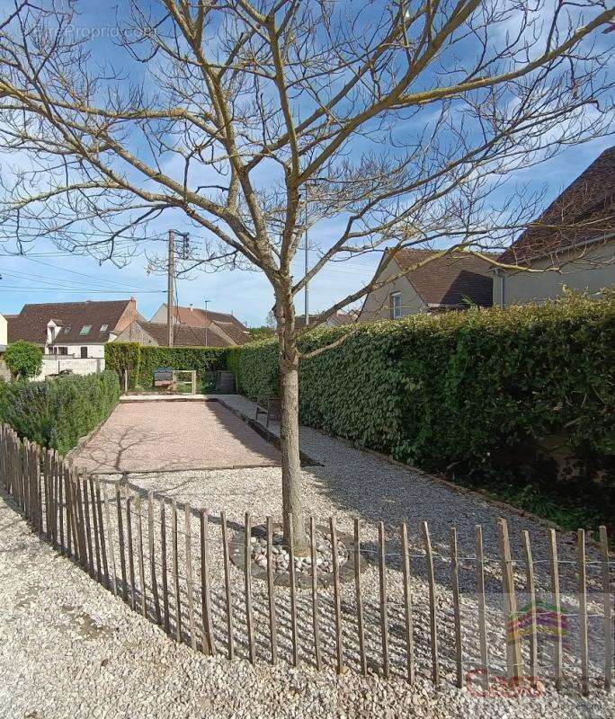 Maison à CEPOY