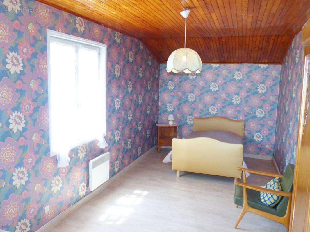 Maison à COUBON