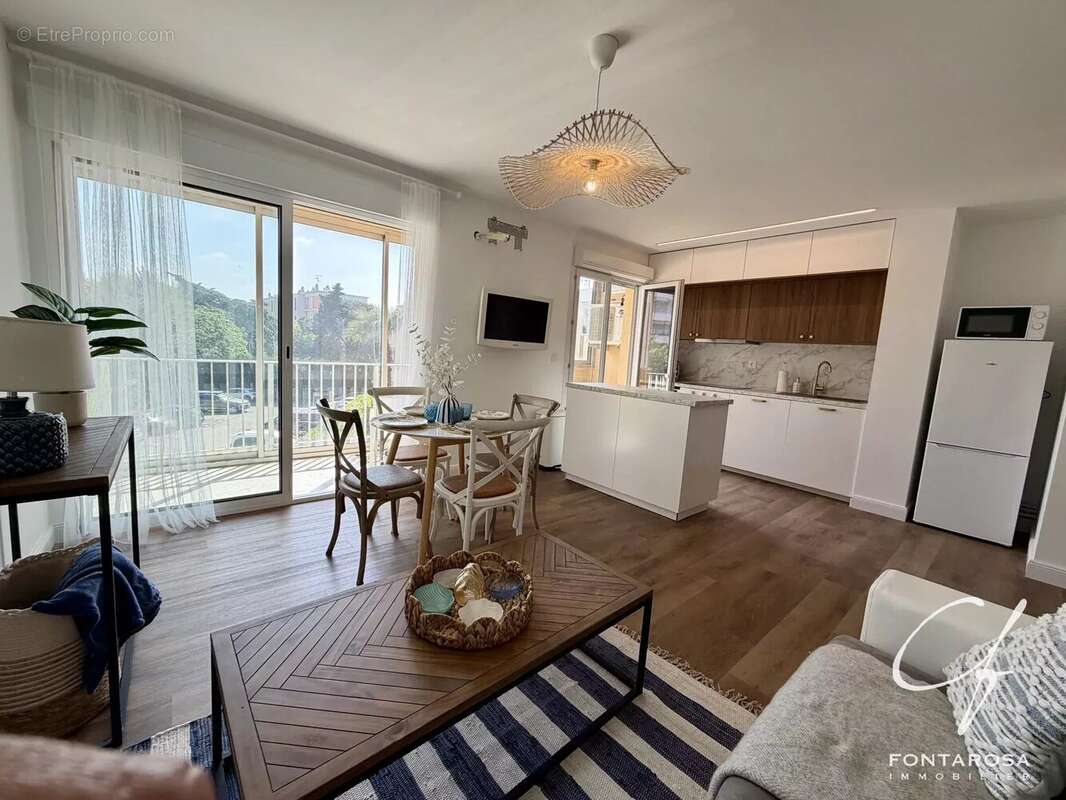Appartement à FREJUS