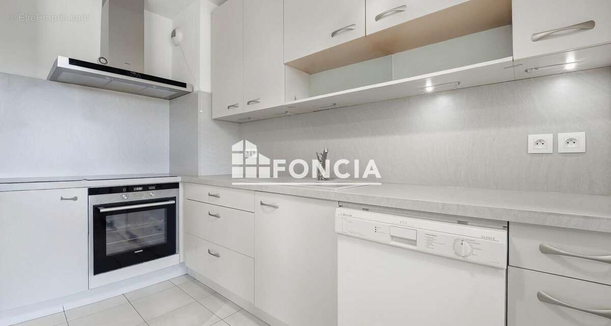 Appartement à PEGOMAS