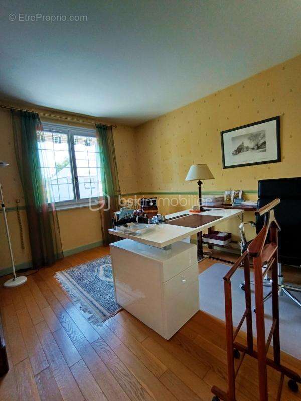 Maison familiale 5 chambres - quartier recherché - photo 6