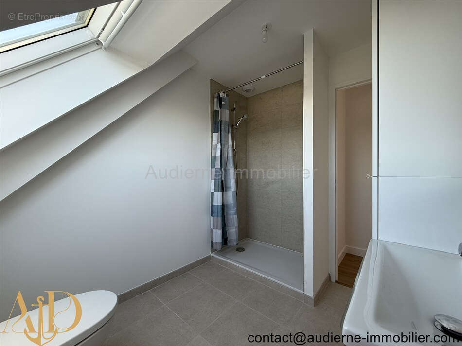 Maison à CONFORT-MEILARS