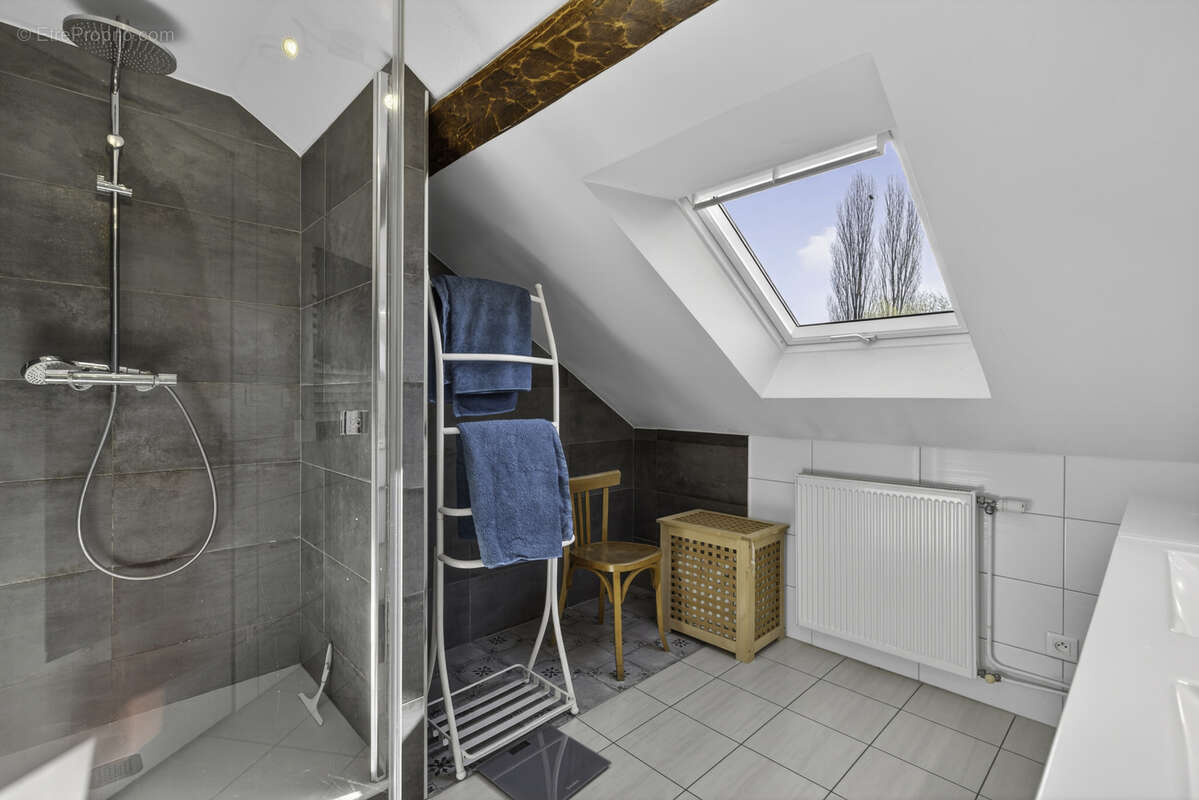 Maison à LA BIOLLE