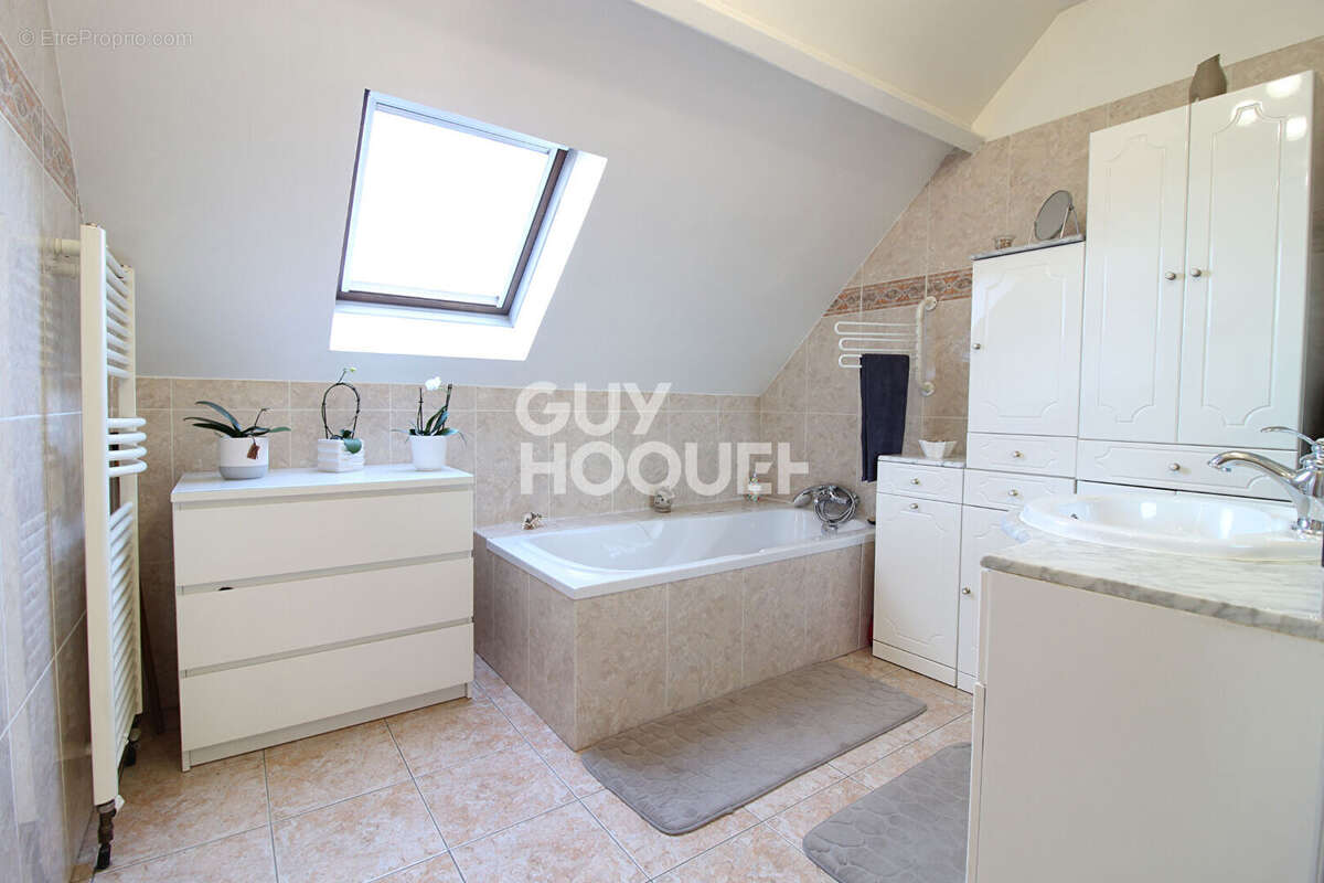 Maison à SOIGNOLLES-EN-BRIE