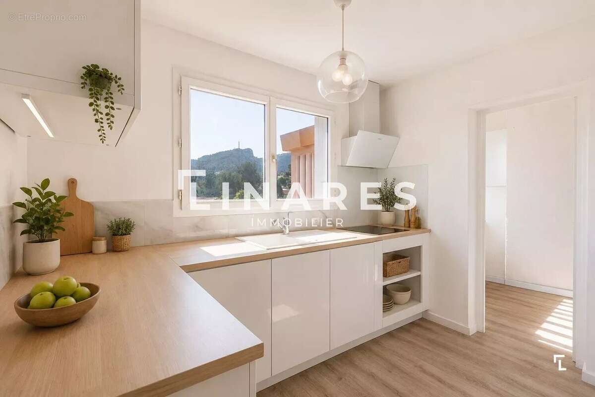 Appartement à MARSEILLE-11E