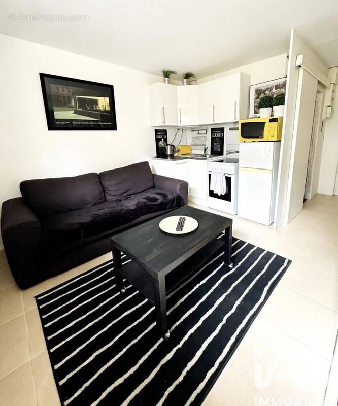 Photo 1 - Appartement à PARIS-16E