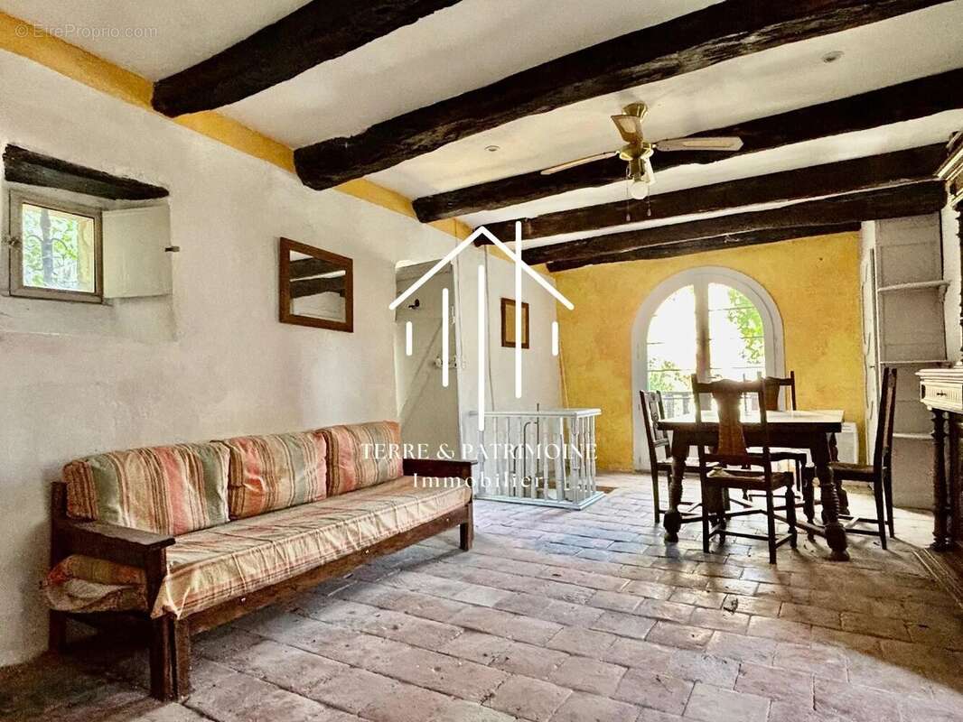 Maison à VALLON-PONT-D'ARC