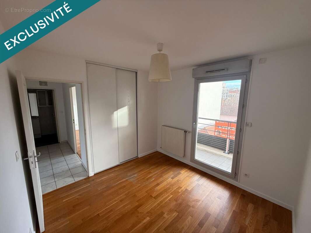 Photo 7 - Appartement à VILLEURBANNE