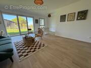 Appartement à TOULENNE