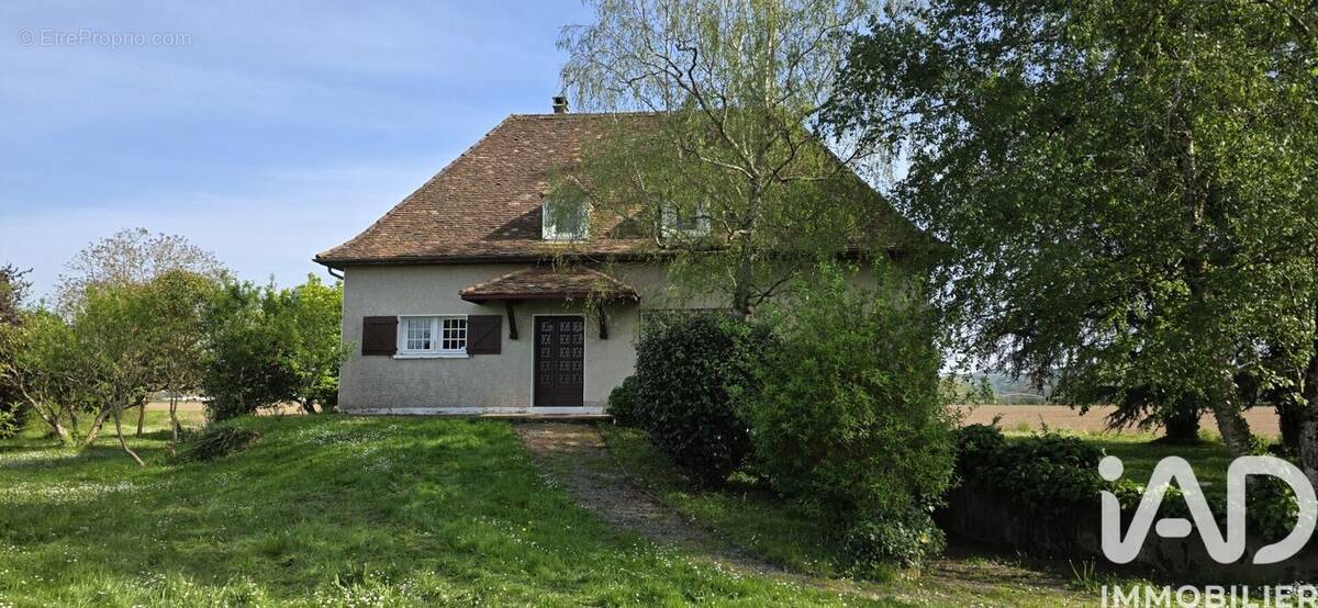 Photo 1 - Maison à SAUVETERRE-DE-BEARN
