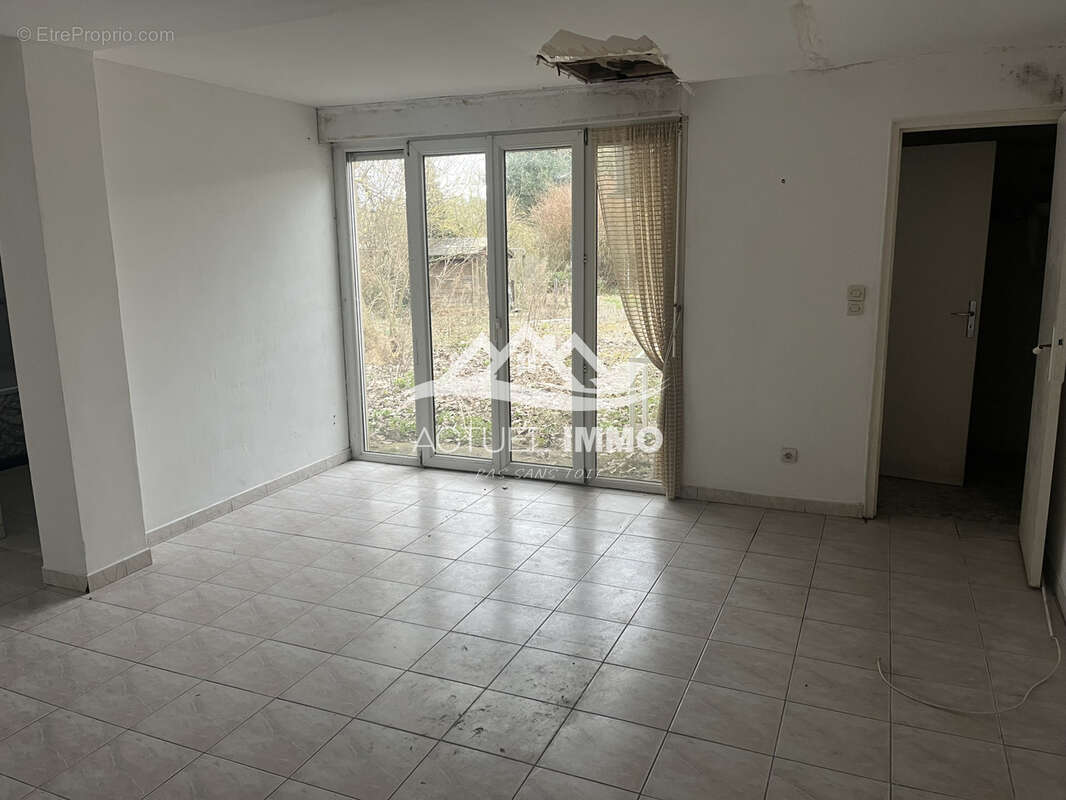Appartement à HAILLICOURT