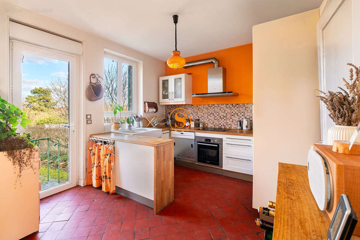 Maison à ORRY-LA-VILLE