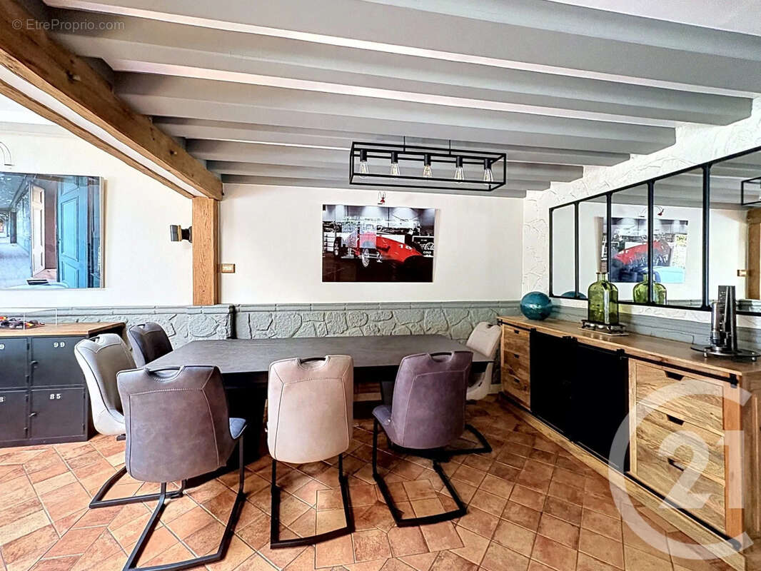 Maison à CHAMPIGNY-SUR-MARNE