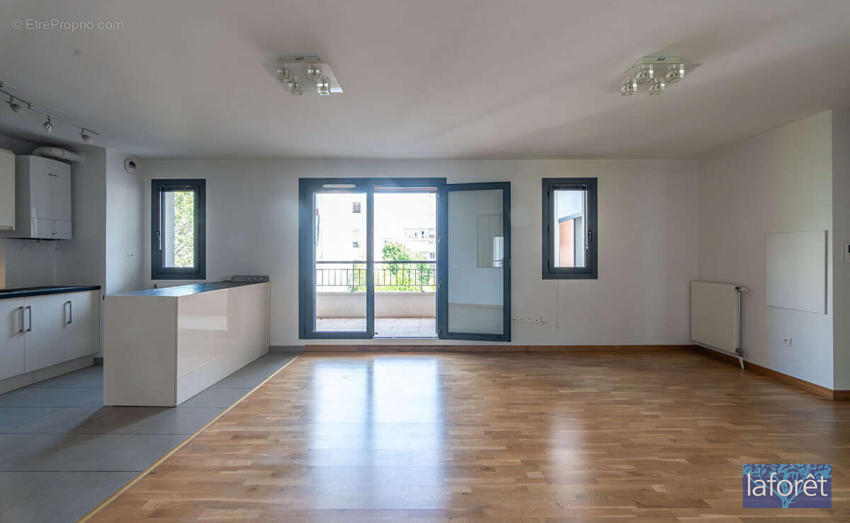 Appartement à NOGENT-SUR-MARNE