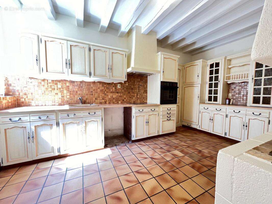 Maison à BEAUMONT-SUR-SARTHE