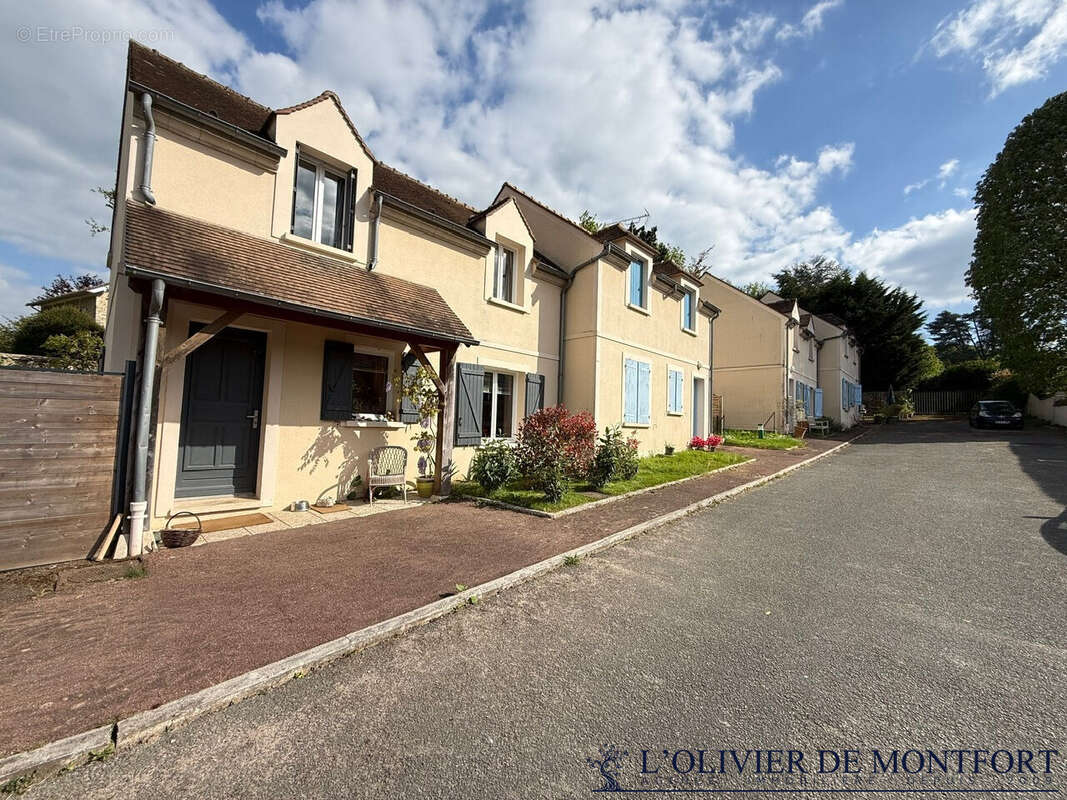 Maison à MONTFORT-L'AMAURY