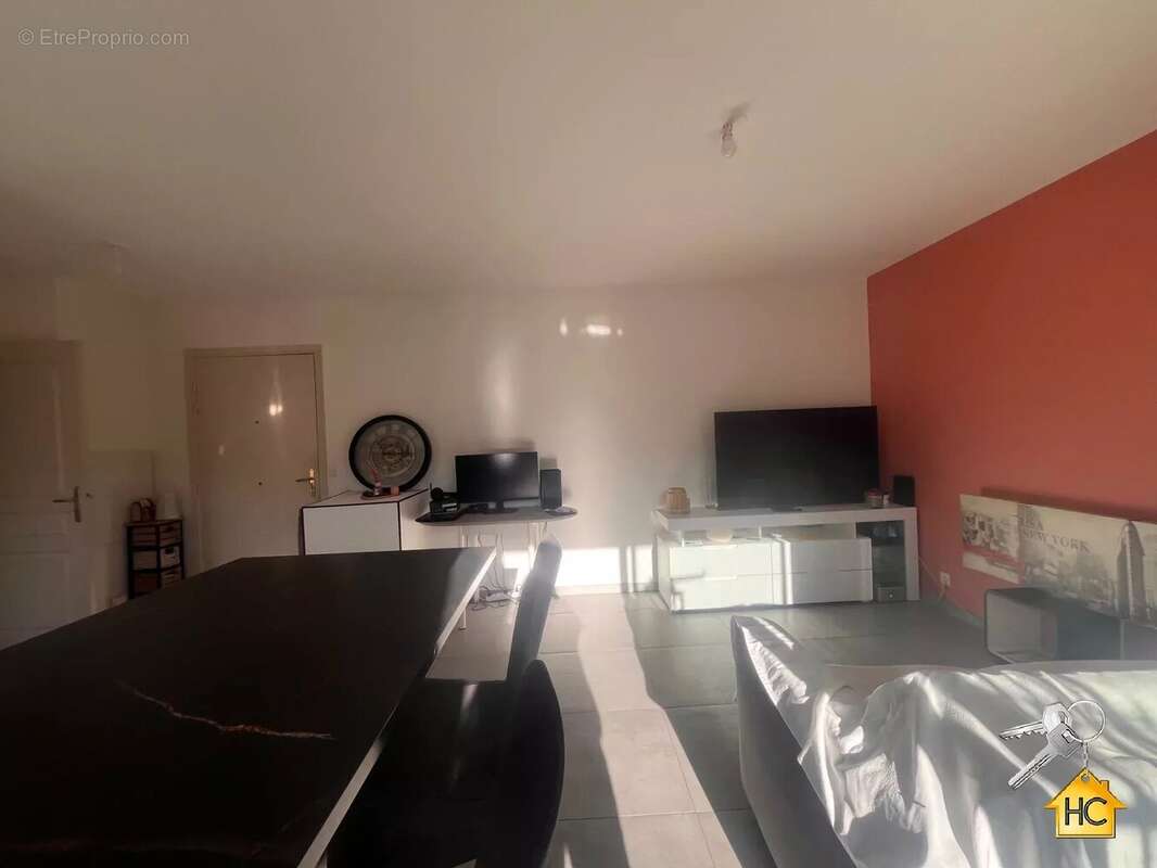 Appartement à PEGOMAS