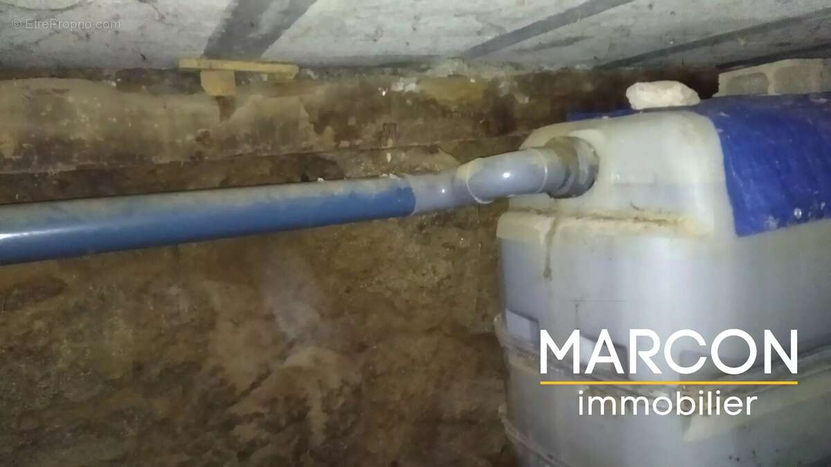 Maison à SAINT-VAURY