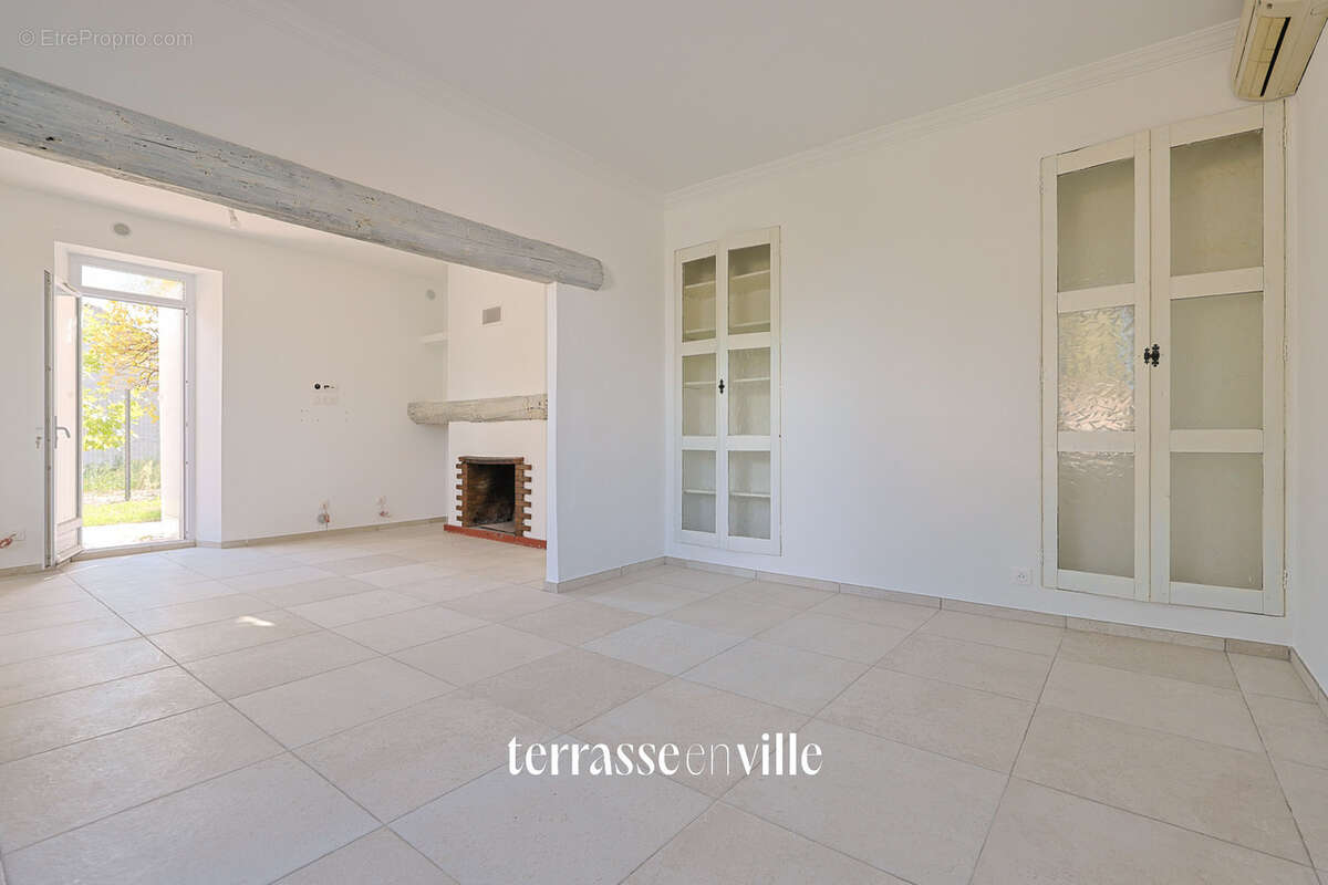 Maison à LA FARLEDE