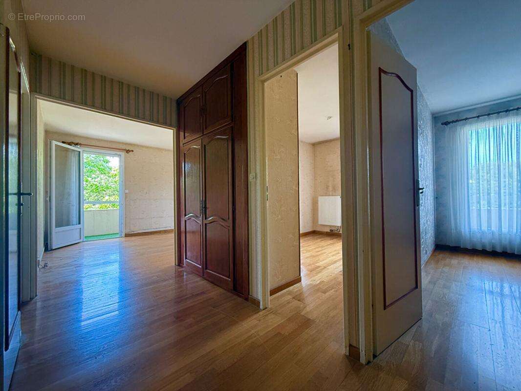Appartement à HEROUVILLE-SAINT-CLAIR