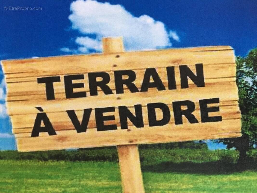 Terrain à YERRES