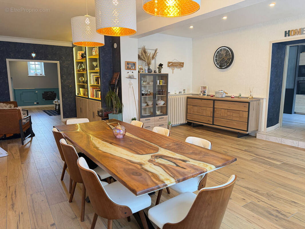 Appartement à SAMPANS