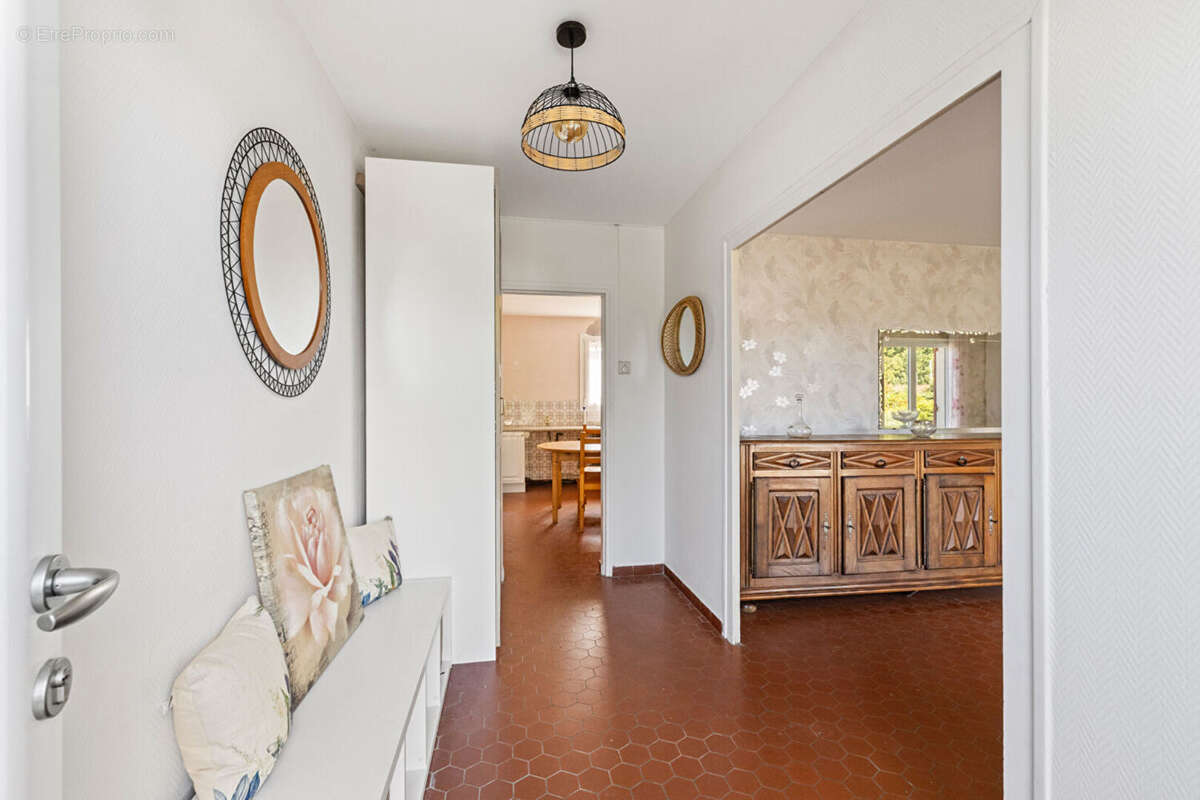 Maison 91m² à léognan - photo 4