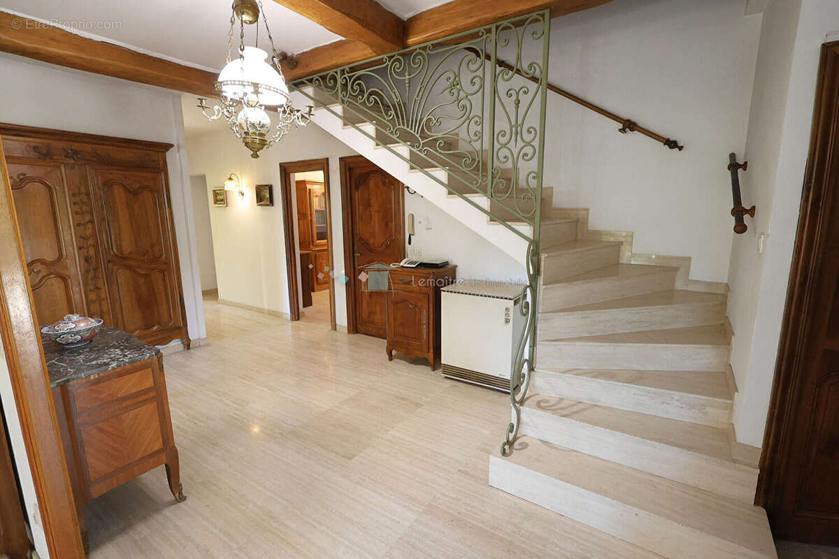 Maison à PEYMEINADE