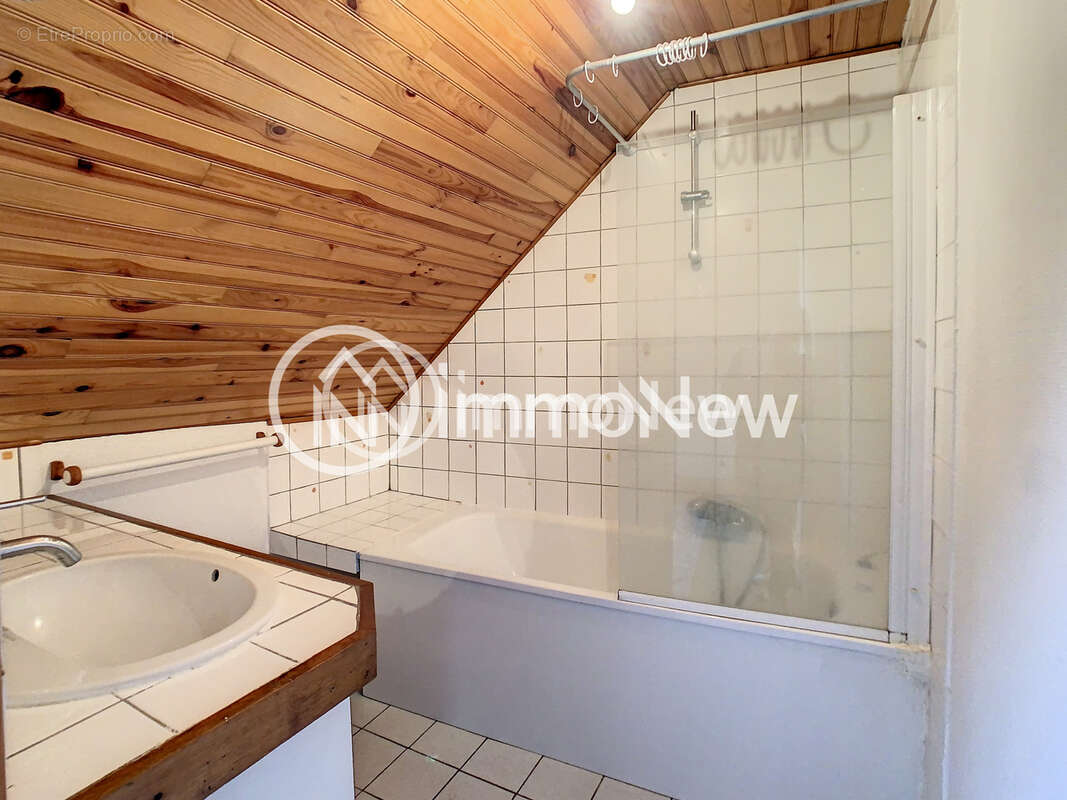 propriété de charme /Le Val Saint Père/ 6 Logements, 3.5 hectares - photo 22