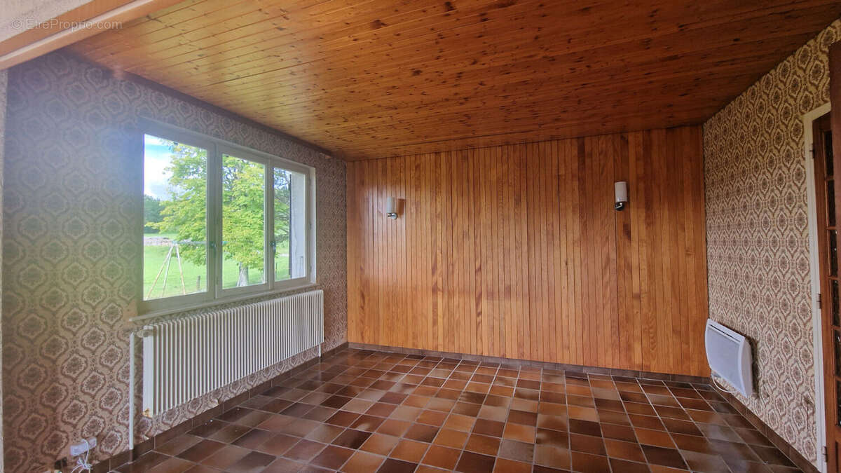 Maison à EVILLERS
