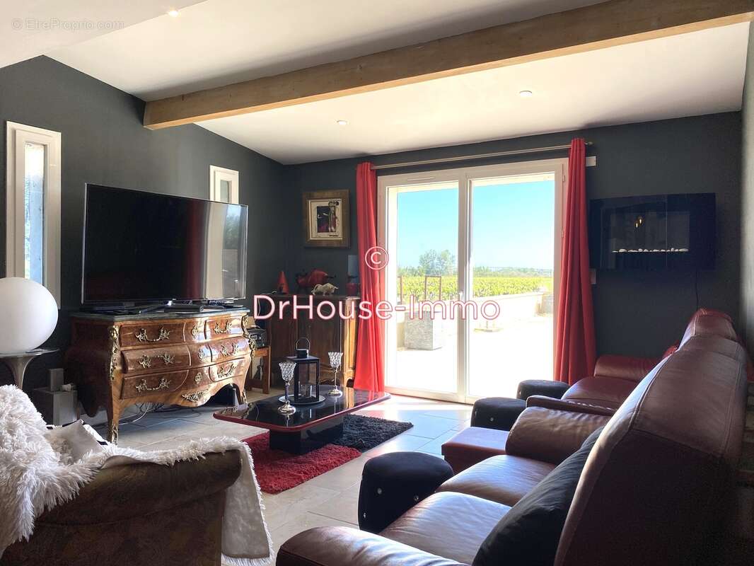 Maison à AIGUES-MORTES