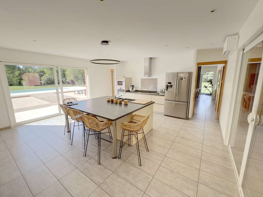 Maison à CAMBOUNET-SUR-LE-SOR