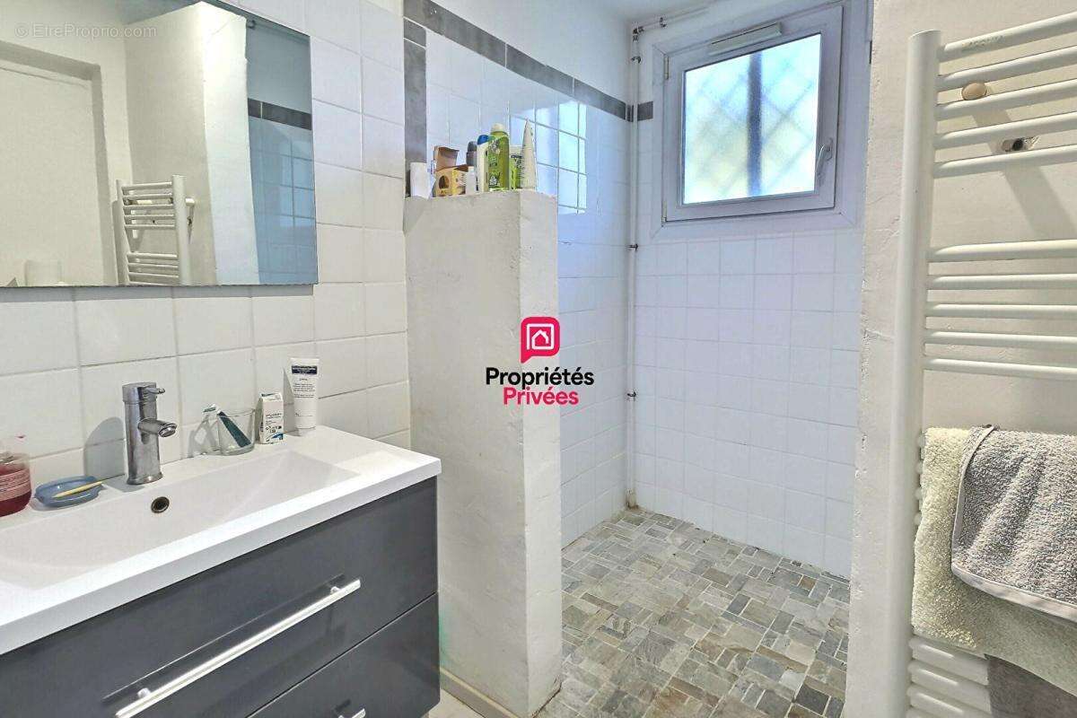 Maison à DURFORT-ET-SAINT-MARTIN-DE-SOSSENAC