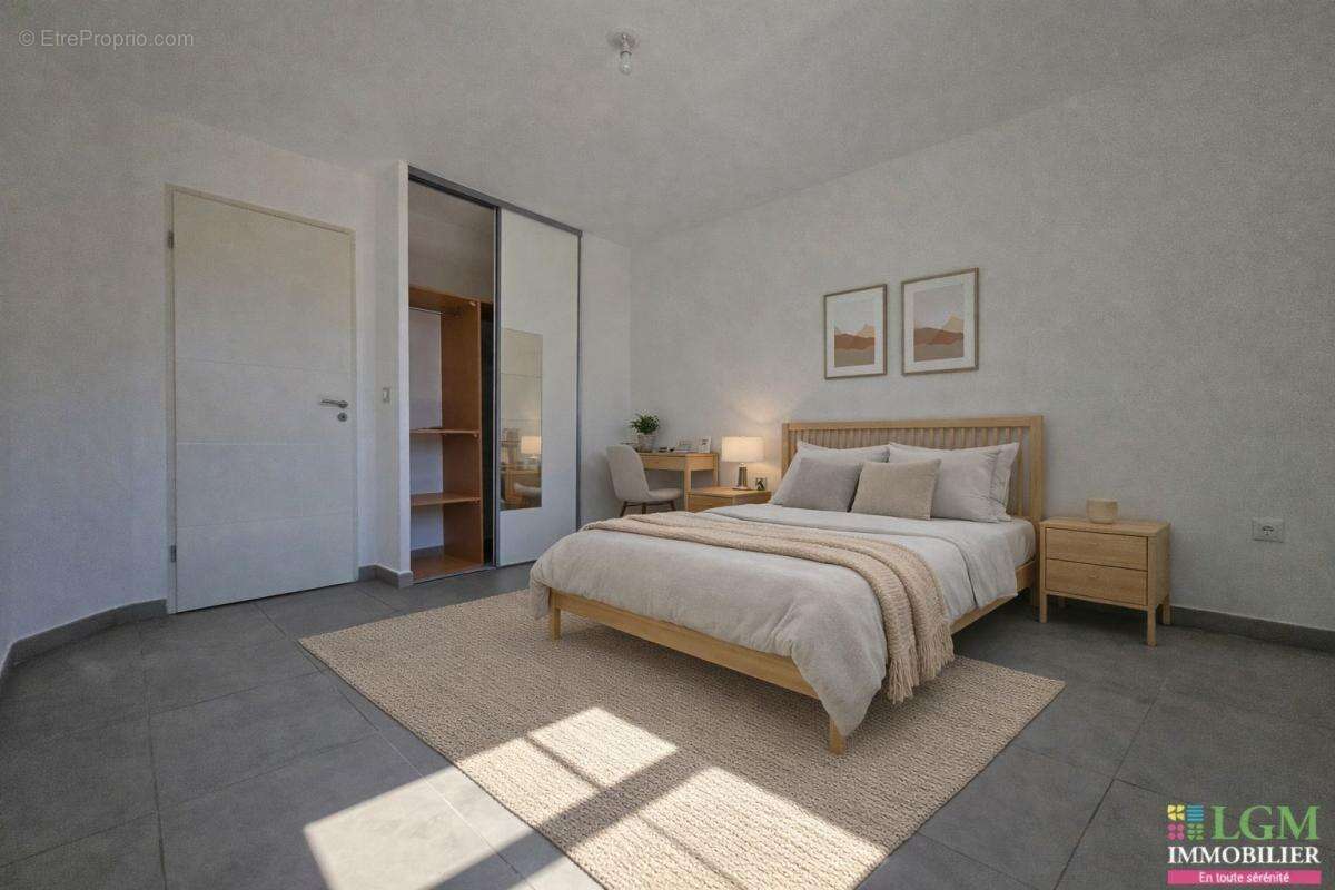 Appartement à LATTES